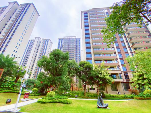 碧桂园：弱复苏背景下坚守责任，上半年交付遥遥领先